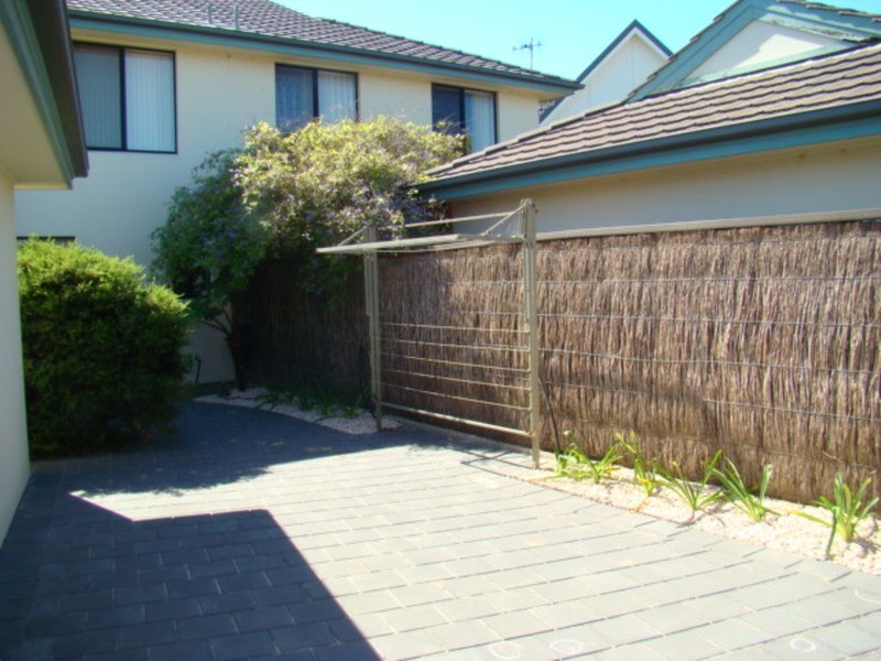 2a Islander  Drive, Encounter Bay SA 5211