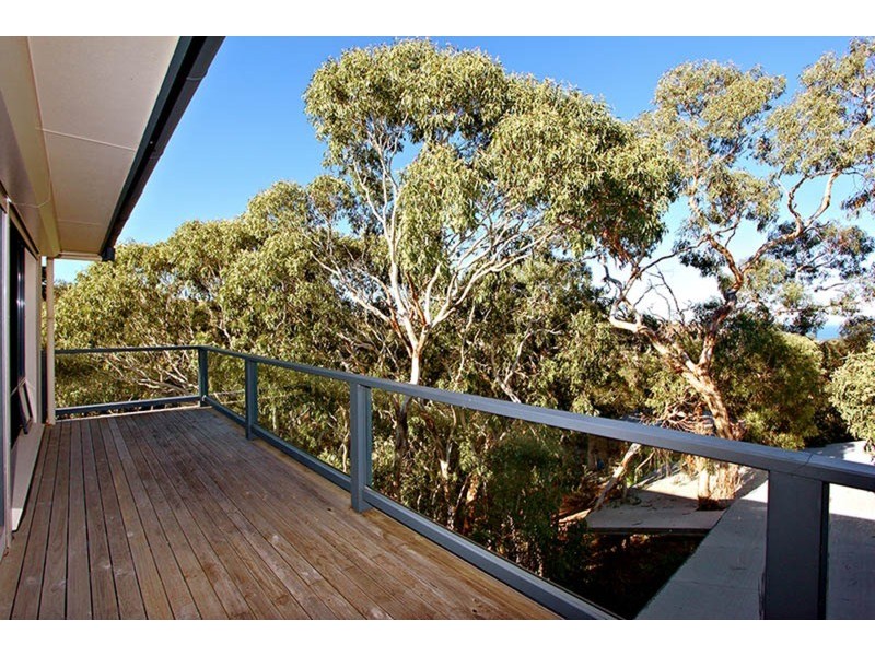 64 Warland Avenue, Victor Harbor SA 5211