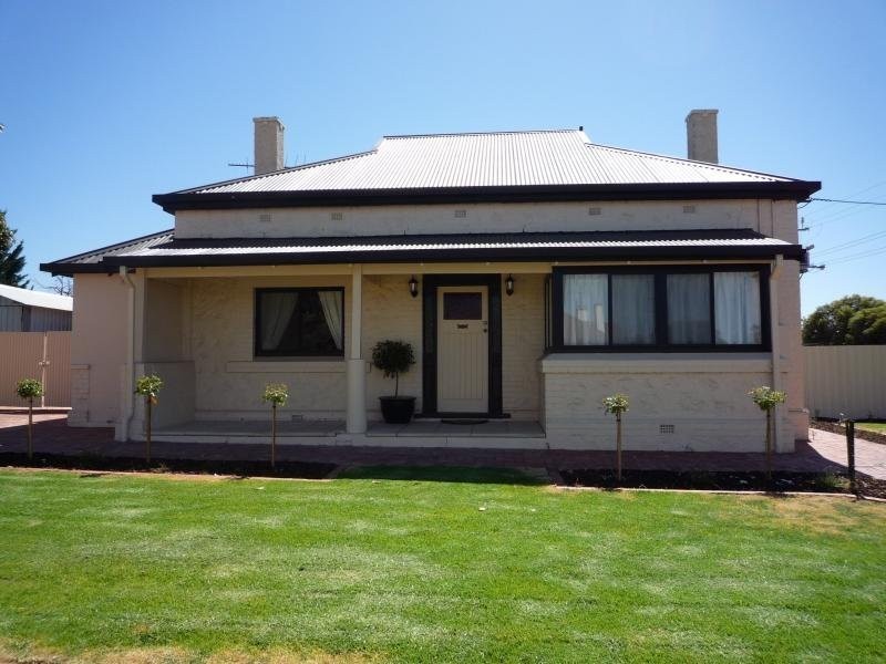 16 Myall Avenue, Murray Bridge SA 5253