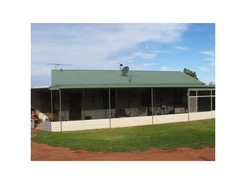 Sec 215 Cnr Sedan Road & Blanchetown Road, Sedan SA 5353