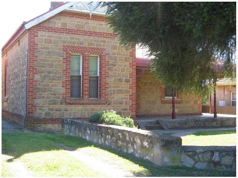 107 Adelaide Road, Murray Bridge SA 5253