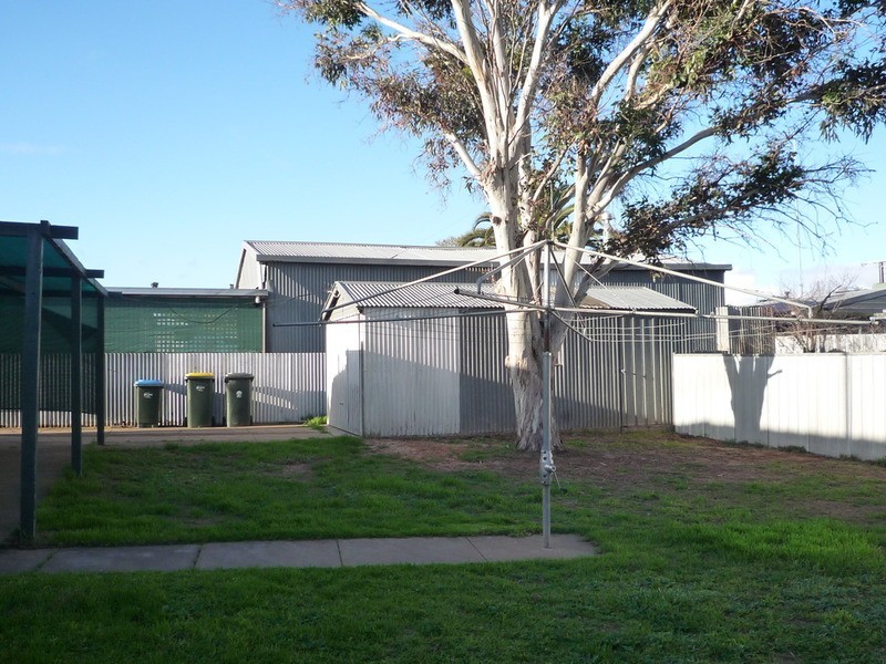 18 Laura Street, Murray Bridge SA 5253