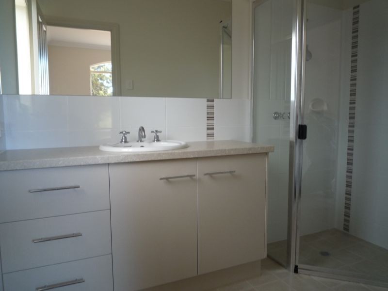 122 Tooma Drive, Murray Bridge SA 5253