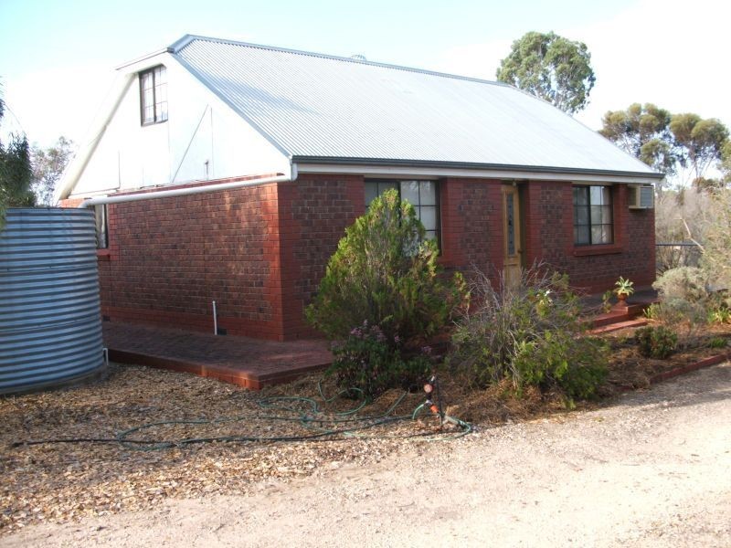 83 Martin Road, Murray Bridge SA 5253