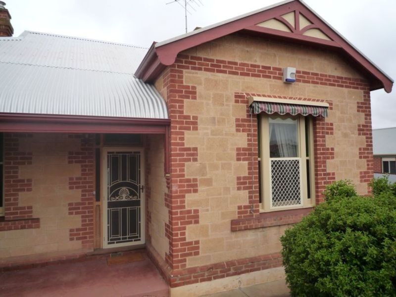 4 Slade Street, Murray Bridge SA 5253