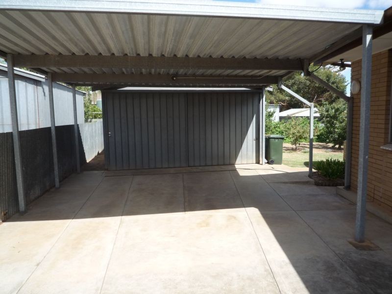 1 Jarvis Avenue, Murray Bridge SA 5253