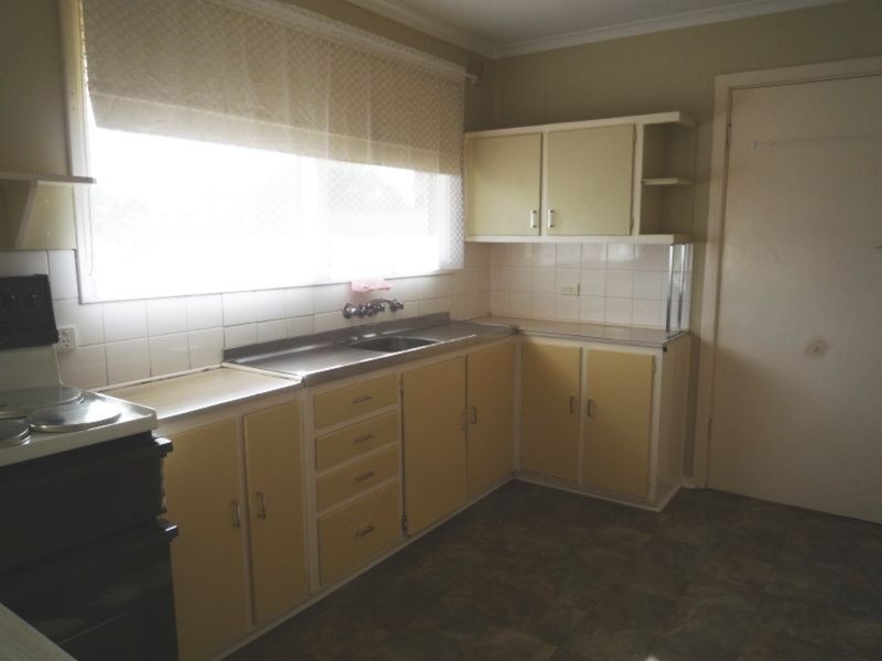 4 Whitehead Avenue, Murray Bridge SA 5253