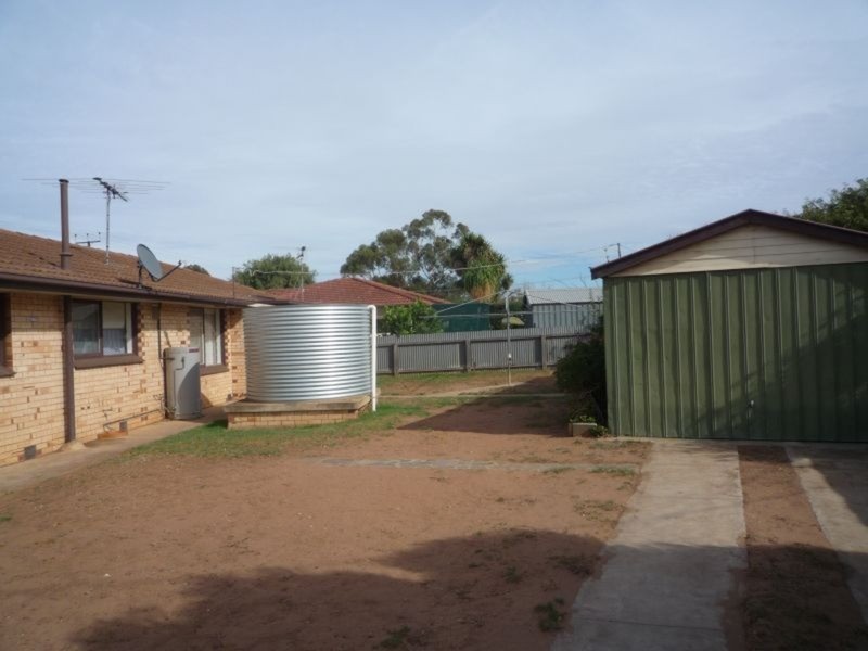 4 Whitehead Avenue, Murray Bridge SA 5253