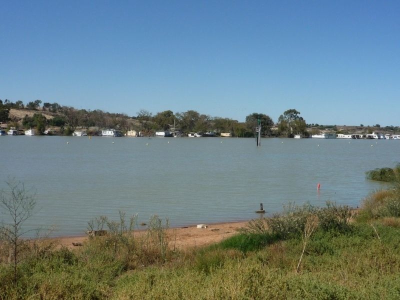 17 Ukee Boat Club, Murray Bridge SA 5253