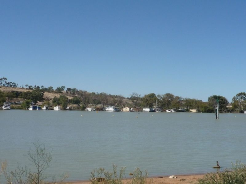 17 Ukee Boat Club, Murray Bridge SA 5253