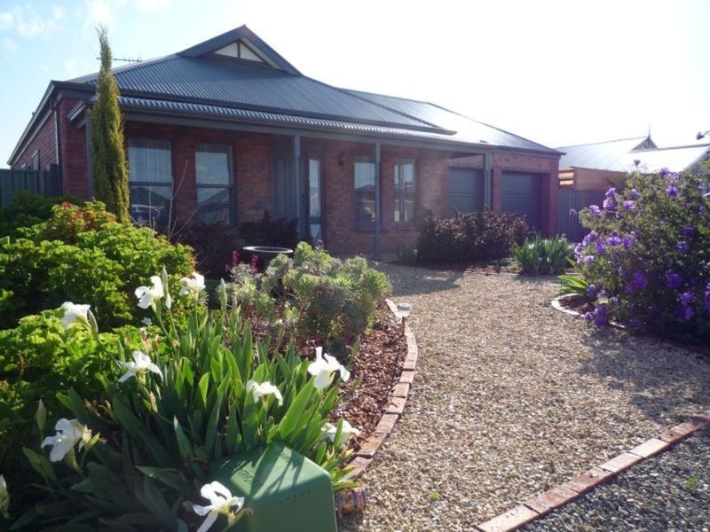 12 Strathoak Crescent, Strathalbyn SA 5255