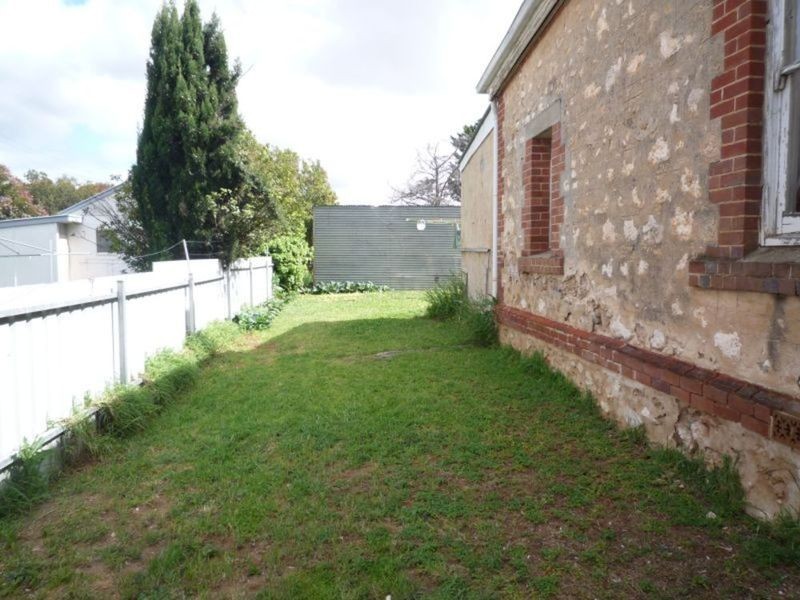 95 Adelaide Road, Murray Bridge SA 5253