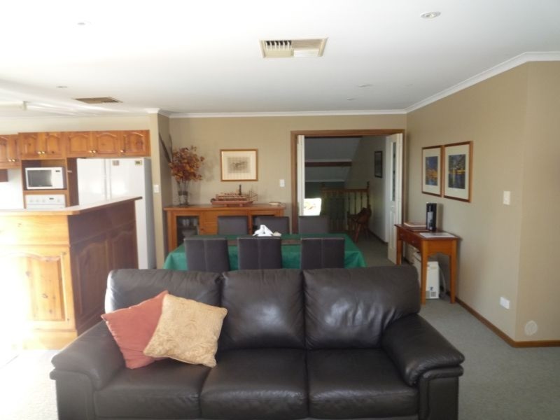 2 Thiele Road, Murray Bridge SA 5253