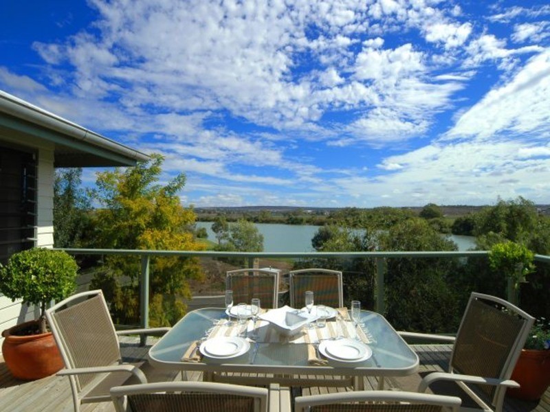 2 Thiele Road, Murray Bridge SA 5253