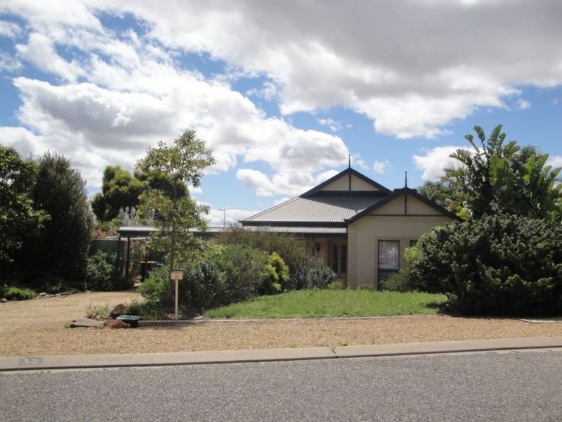 32 Carsten Drive, Murray Bridge SA 5253