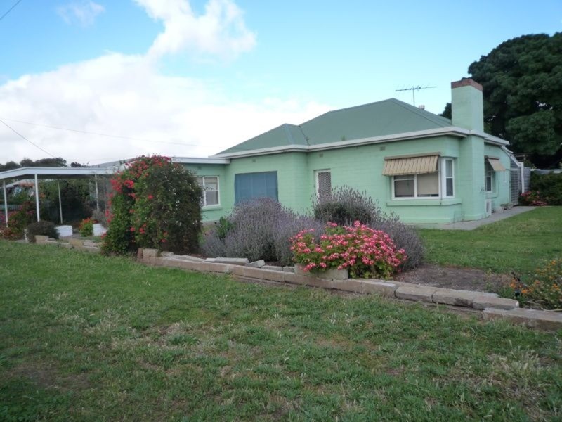 27 Bonney Street, Meningie SA 5264