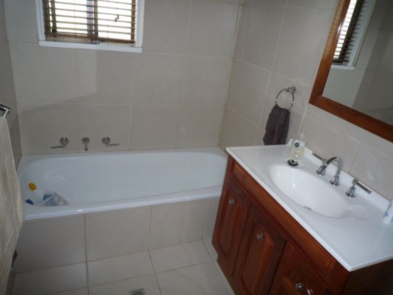 10 Albert Road, Meningie SA 5264