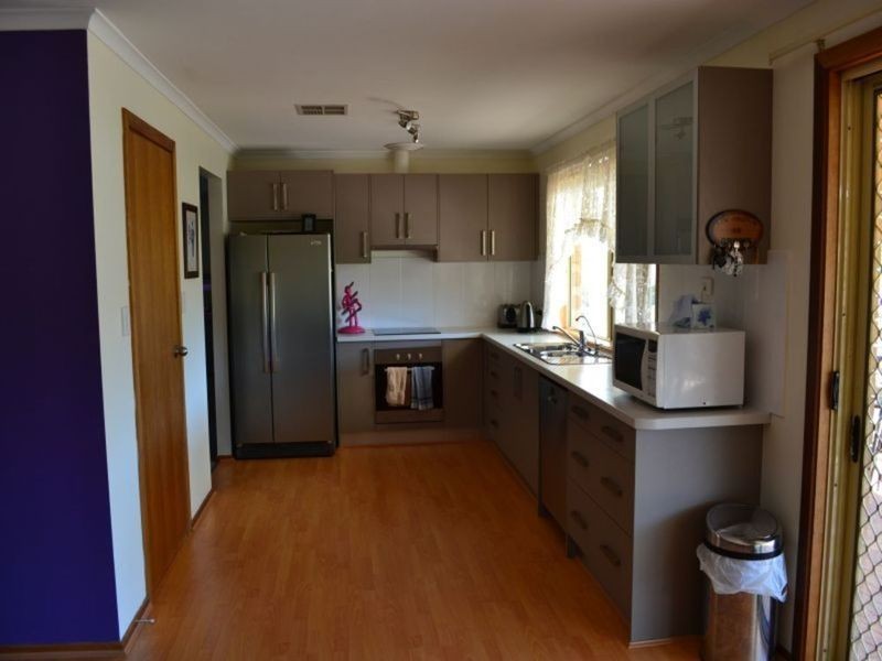 43 Torrens Road, Murray Bridge SA 5253