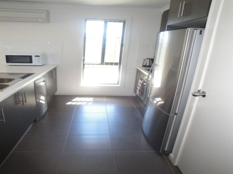 33 Pfitzner Close, Murray Bridge SA 5253