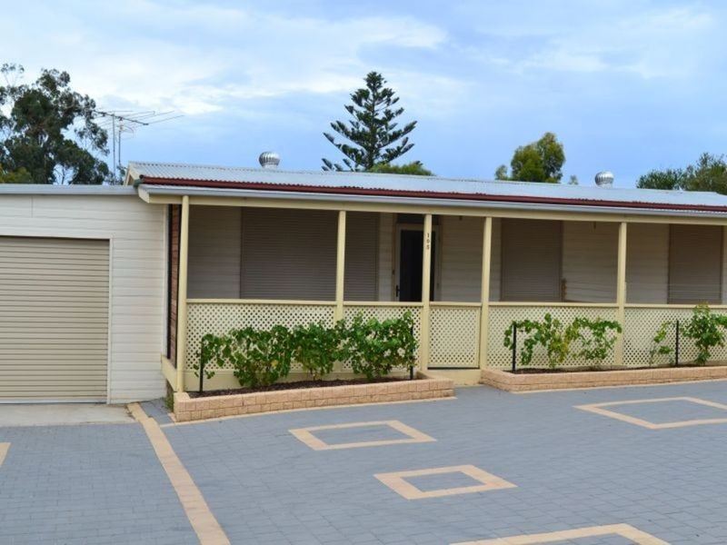 105 Thomas Street, Murray Bridge SA 5253