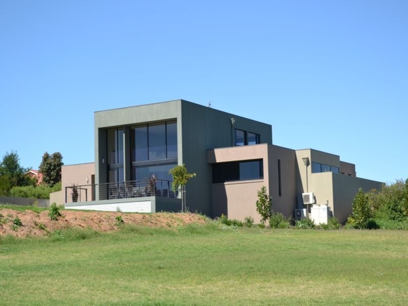 12 Queen Louisa Drive, Murray Bridge SA 5253