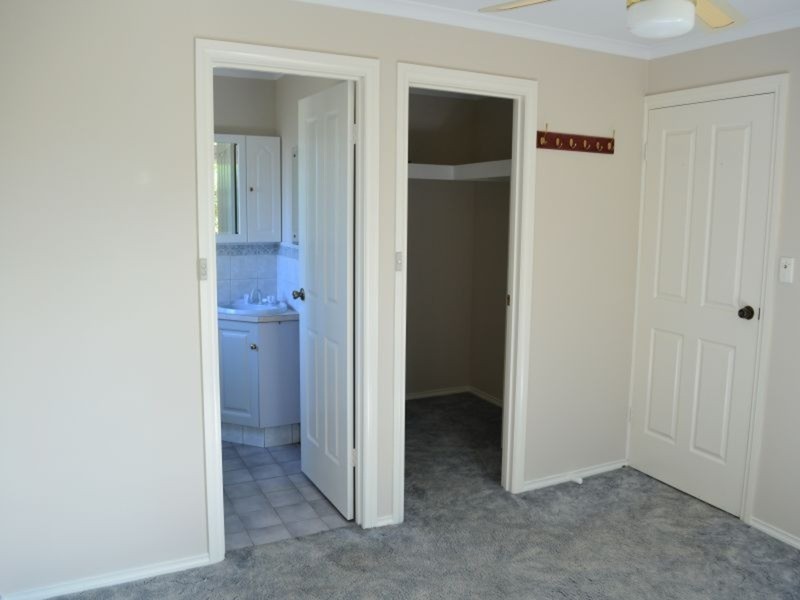 148 Sir John Cowan Avenue, Murray Bridge SA 5253