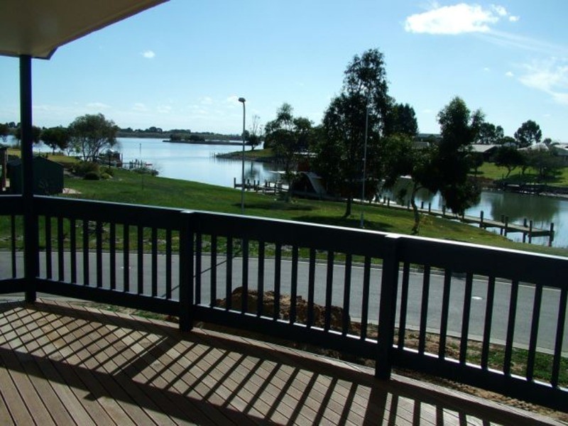2 Seymour Drive, Wellington SA 5259