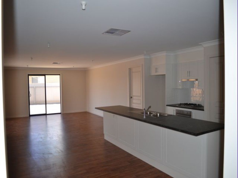 20 Albert  Place, Murray Bridge SA 5253