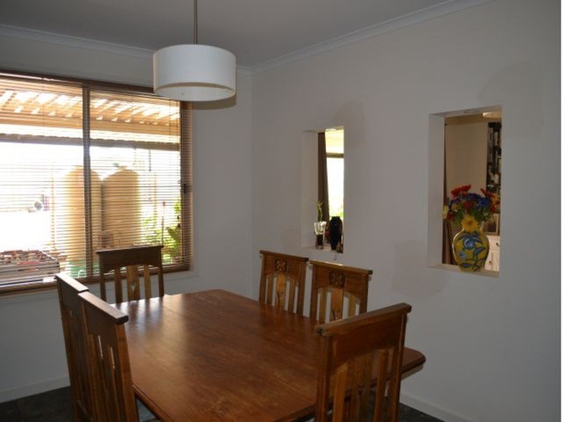 25 Willowbark Crescent, Murray Bridge SA 5253