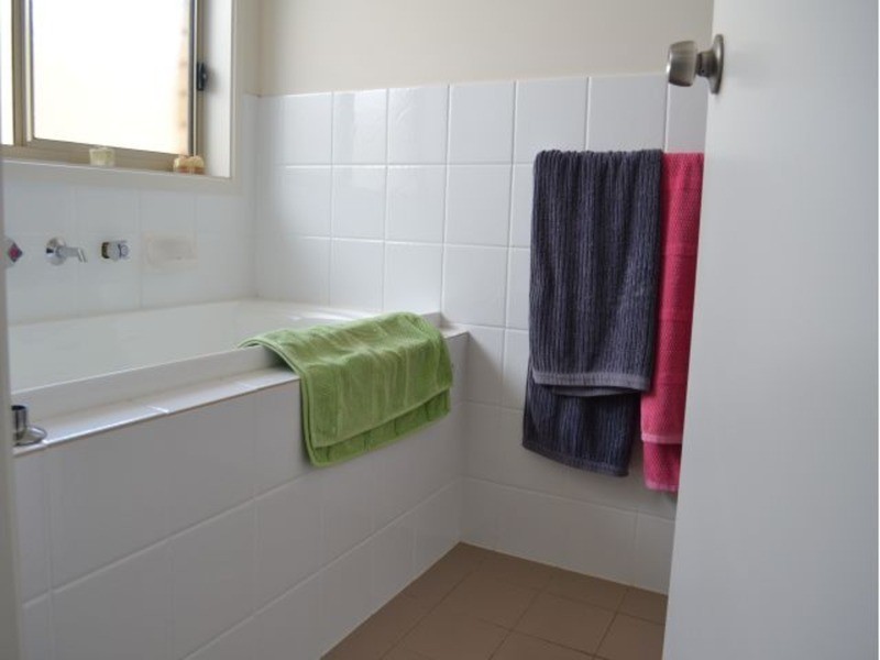 25 Willowbark Crescent, Murray Bridge SA 5253