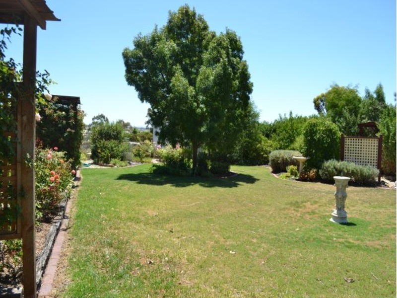150 Maurice Road, Murray Bridge SA 5253