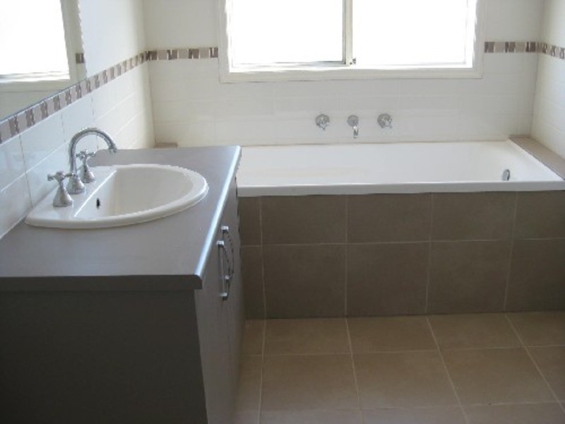 77 & 79 Maurice  Road, Murray Bridge SA 5253