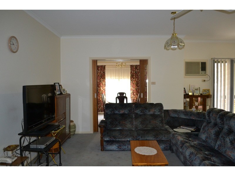 27-29 Peake  Terrace, Coonalpyn SA 5265