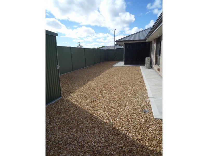 33 Pfitzner Close, Murray Bridge SA 5253