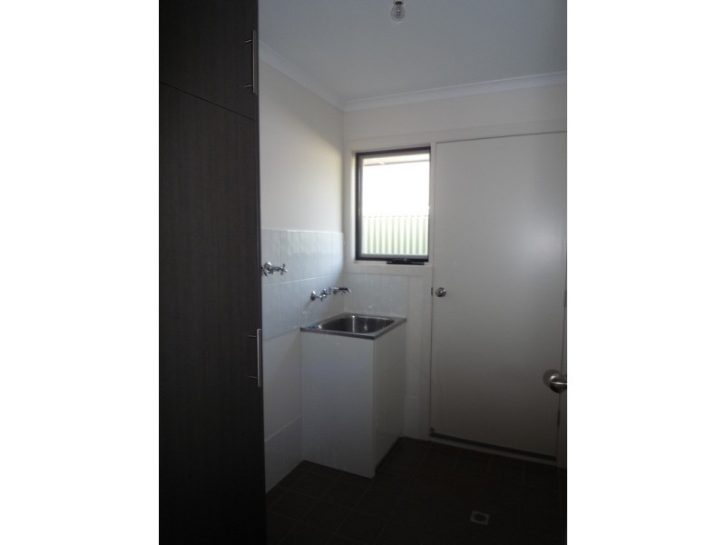 33 Pfitzner Close, Murray Bridge SA 5253