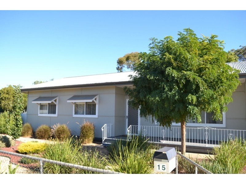 15 Peart Crescent, Murray Bridge SA 5253