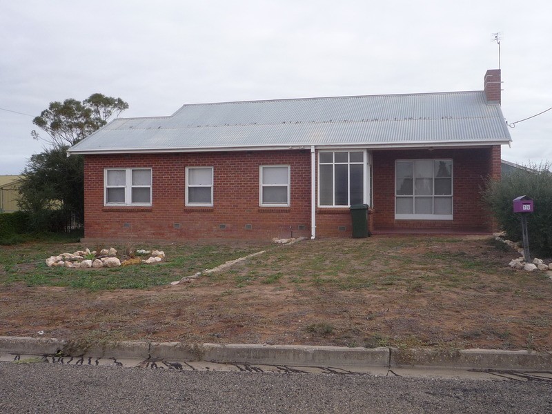 2 Chandler  Avenue, Mannum SA 5238