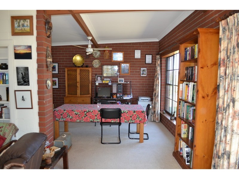 10 Warrigal  Avenue, Murray Bridge SA 5253