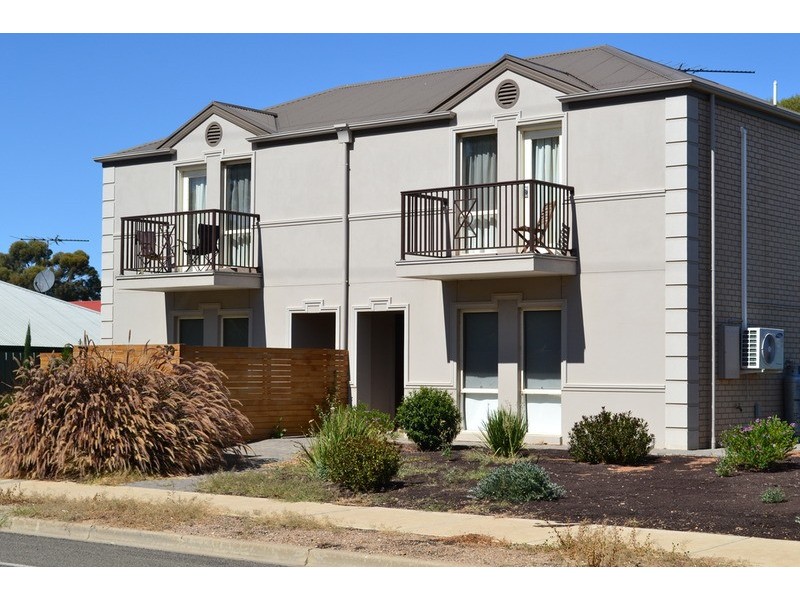 77 Maurice Road, Murray Bridge SA 5253