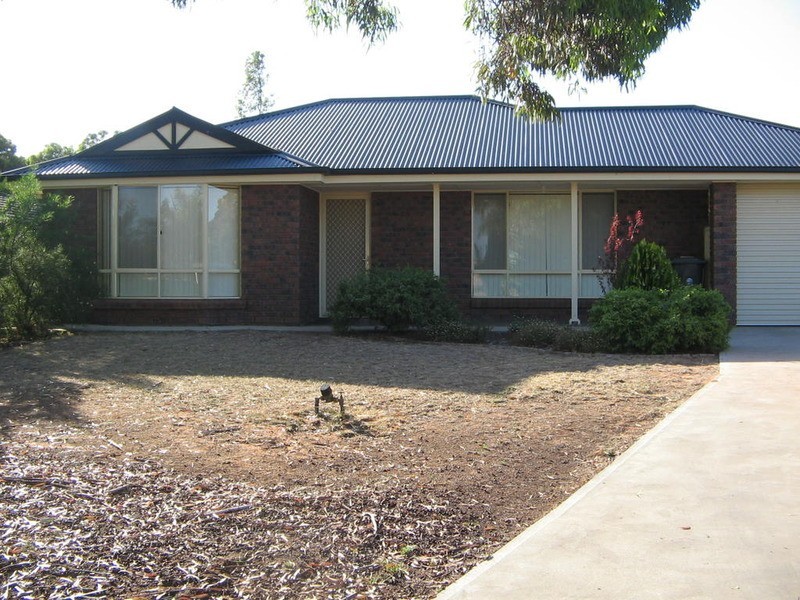 75 Tumbella Drive, Murray Bridge SA 5253