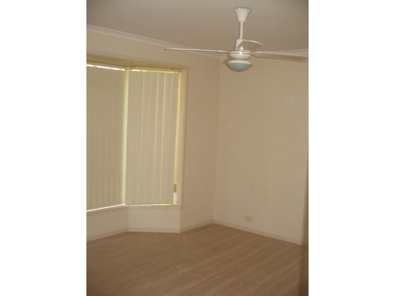 75 Tumbella Drive, Murray Bridge SA 5253