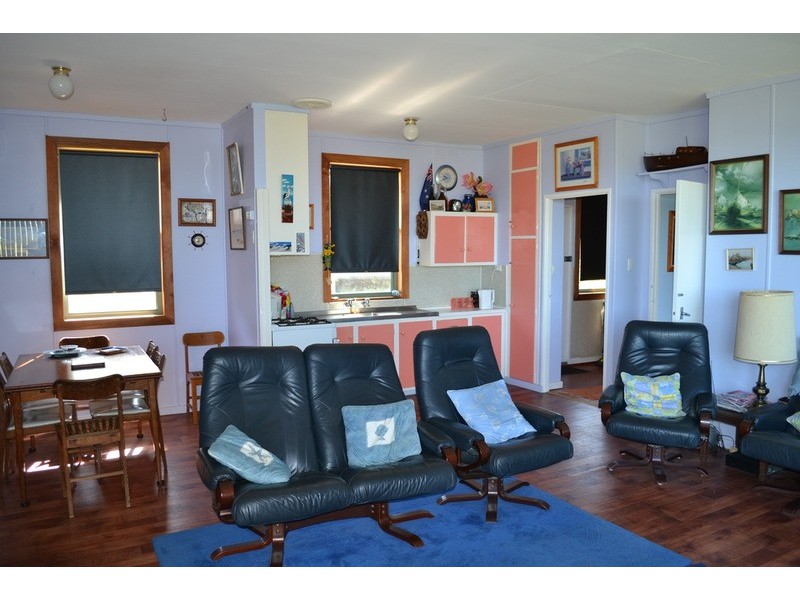 454 Seven Mile Road, Coorong SA 5264