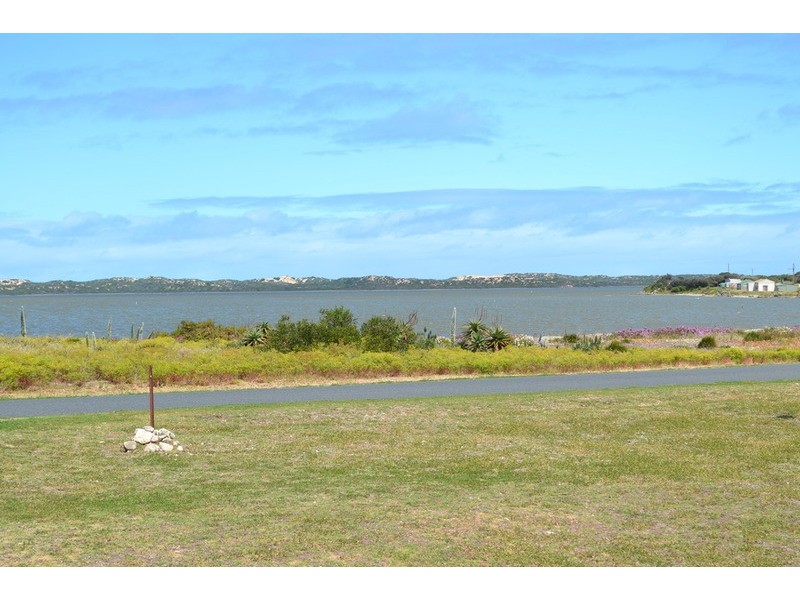 454 Seven Mile Road, Coorong SA 5264
