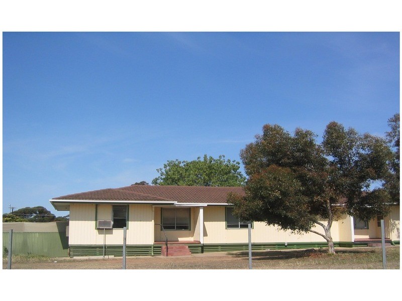 56 & 58 Gail Crescent, Murray Bridge SA 5253