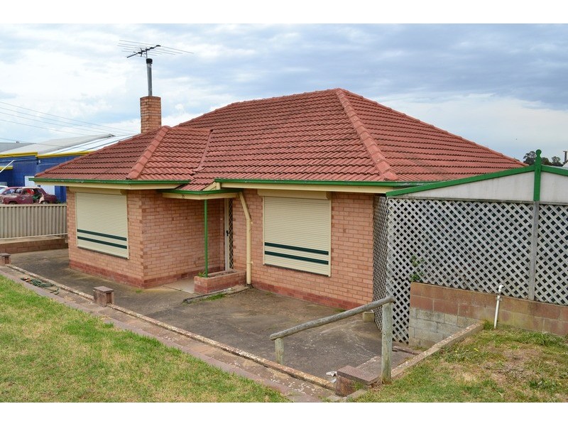 76 Princes Highway, Murray Bridge East SA 5253