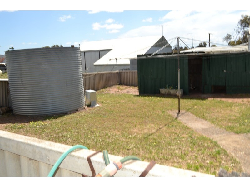 76 Princes Highway, Murray Bridge East SA 5253