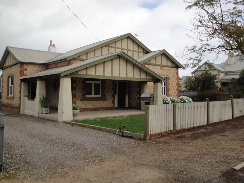 22 Mchenry Street, Murray Bridge SA 5253