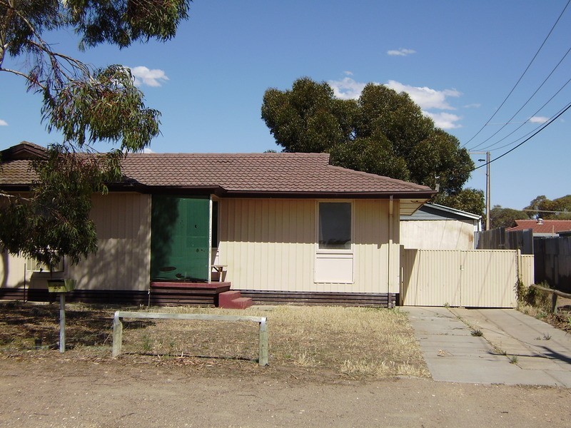 24 Clifford Street, Murray Bridge SA 5253