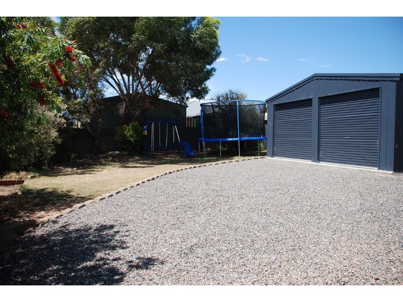 49 Tumbella Drive, Murray Bridge SA 5253