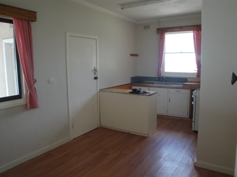 12 Montgomery Avenue, Murray Bridge SA 5253